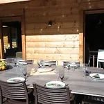 Grand Le Trappeur -