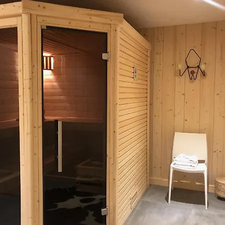 Grand Le Trappeur - *