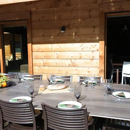 Grand Le Trappeur -