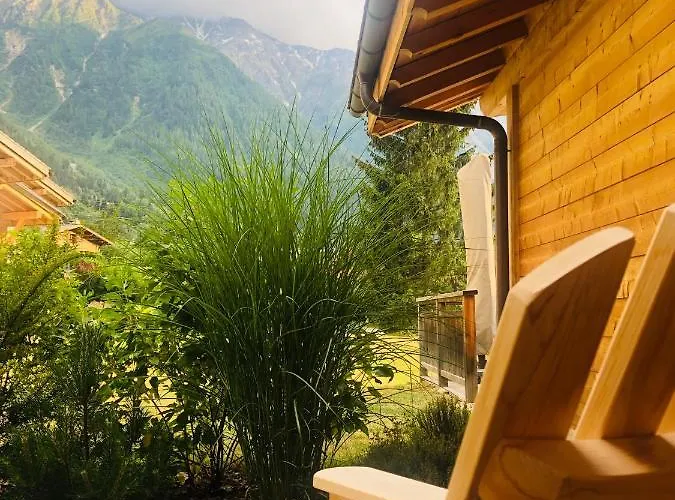 샬레 Grand Le Trappeur - *