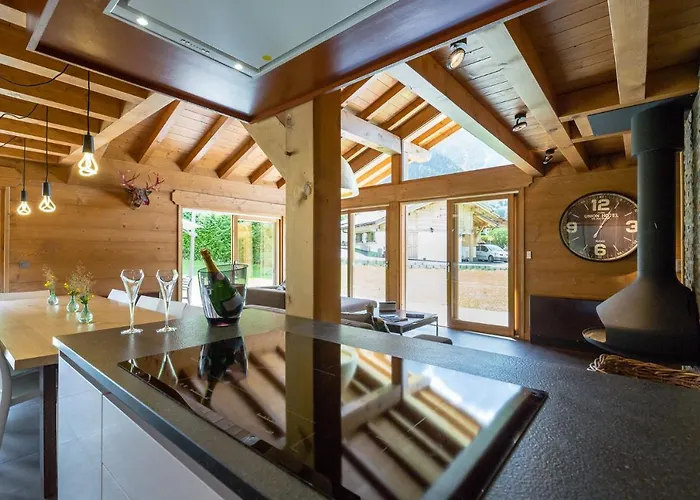 Grand Le Trappeur - *